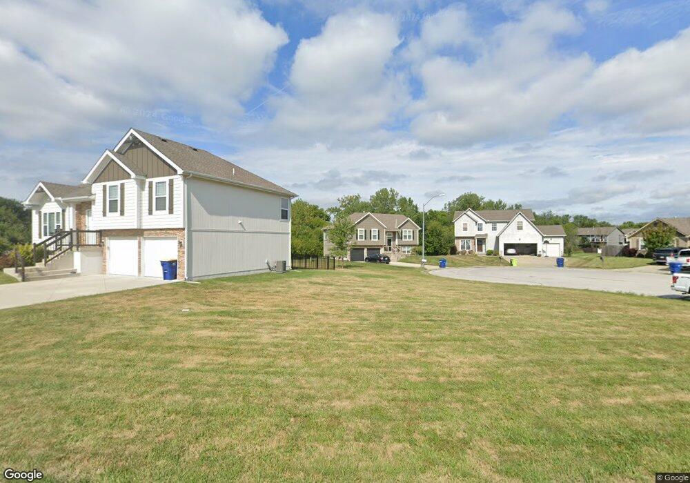 11510 E 209th St, Peculiar, MO 64078 - photo 1