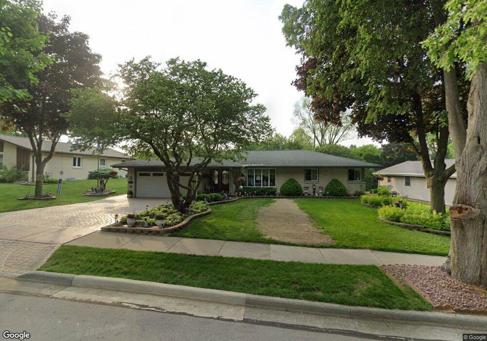 2122 Melody Ln, Waukesha, WI 53186 - photo 1