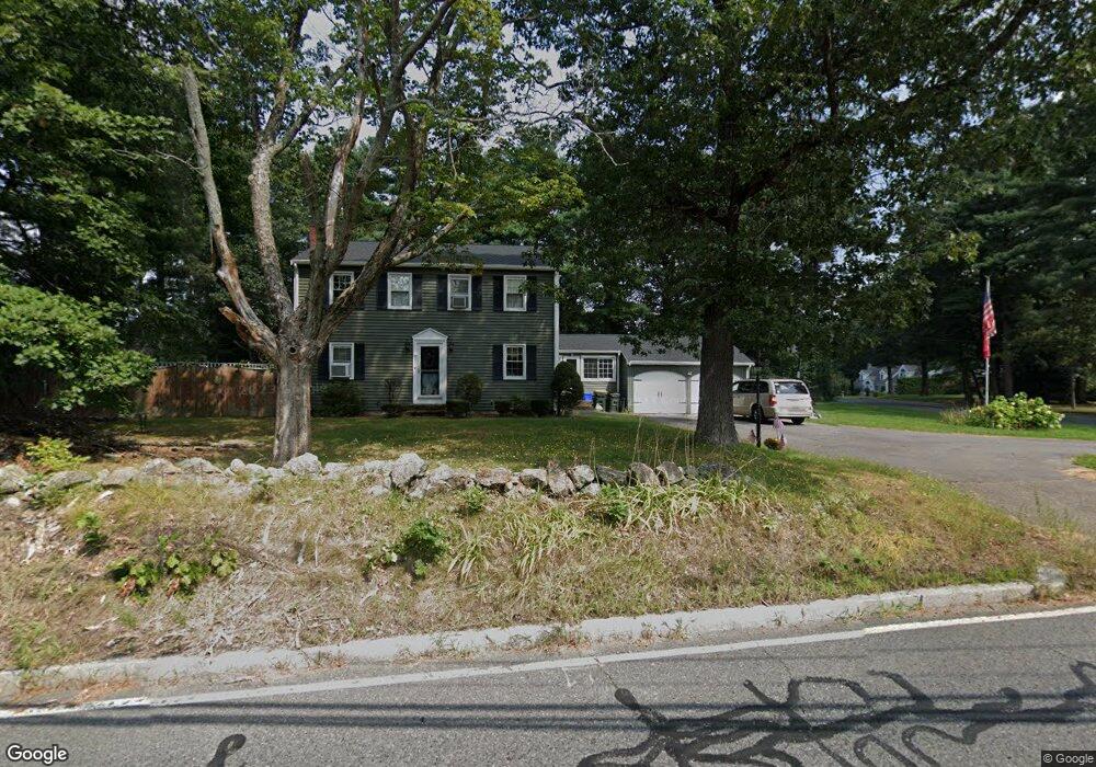 556 Union St, Franklin, MA 02038 - photo 1