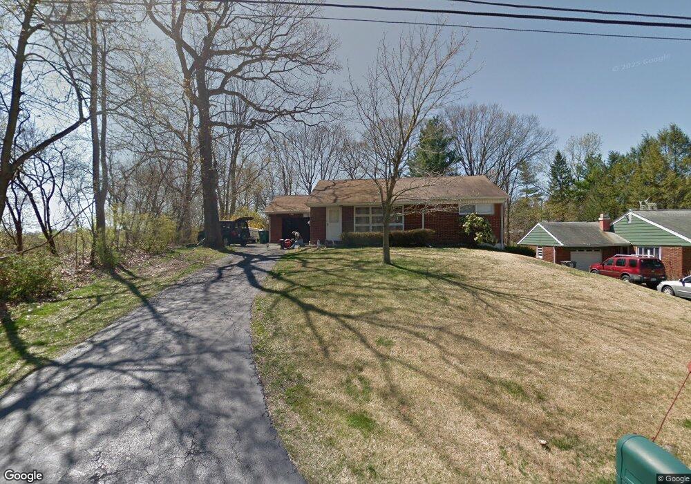 9 Beekman Ln, Poughkeepsie, NY 12603 - photo 1