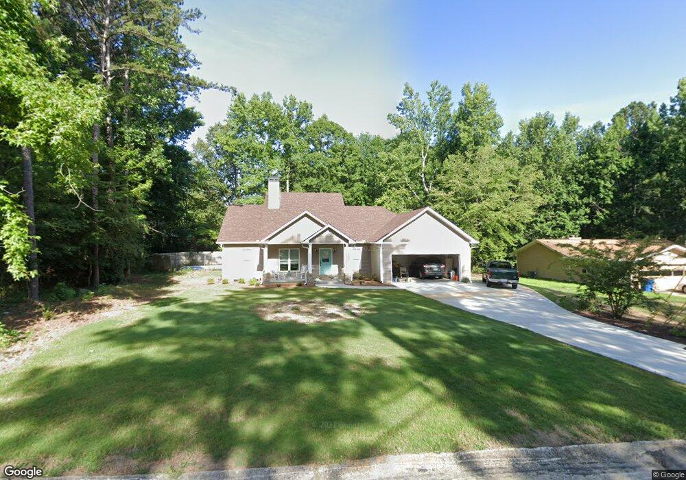 515 Laurel Cir, Tyrone, GA 30290 - photo 1