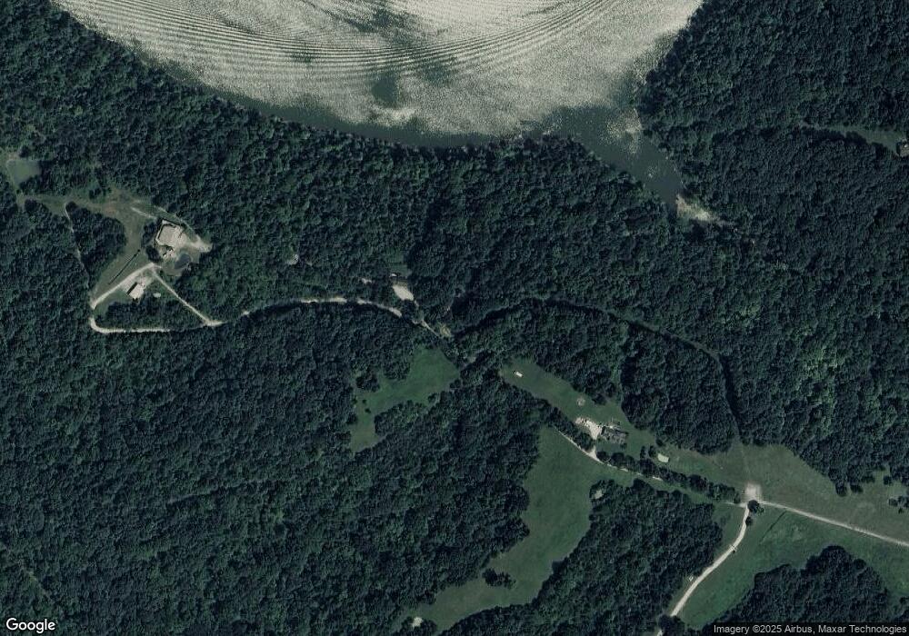 550 Thompson Rd, Bloomfield, KY 40008 - photo 1