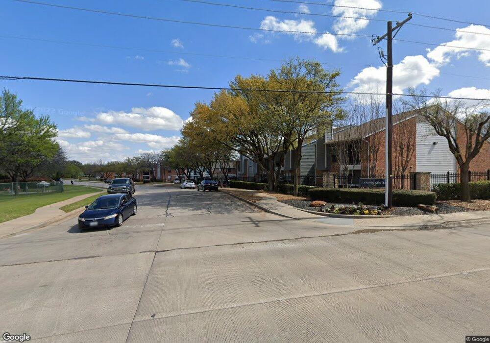 2531 Meadow Park Cir, Bedford, TX 76021 - photo 1