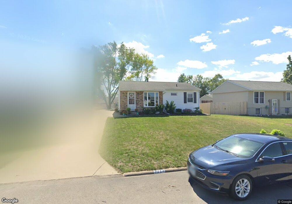 3213 Pebble Dr SW, Cedar Rapids, IA 52404 - photo 1