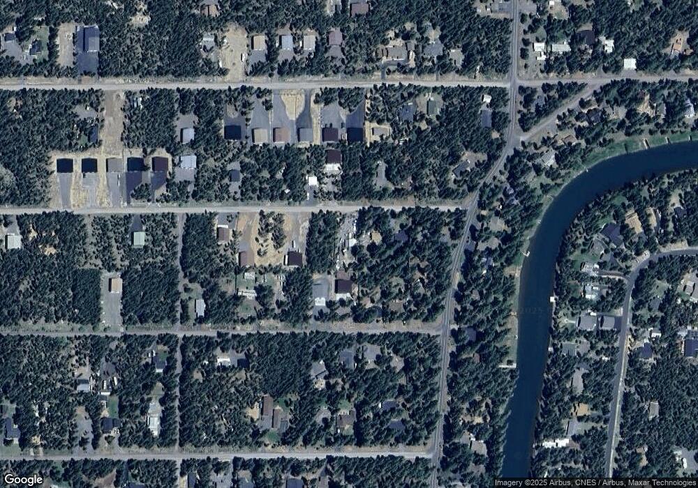 17149 Laguna Rd, Bend, OR 97707 - photo 1