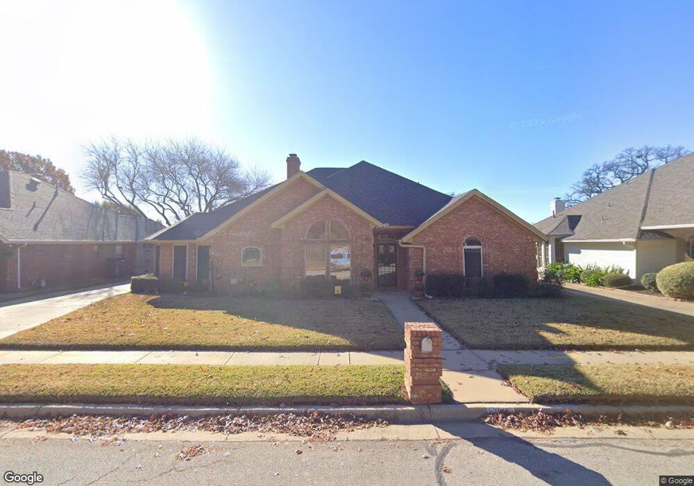1908 Coventry Dr, Bedford, TX 76021 - photo 1