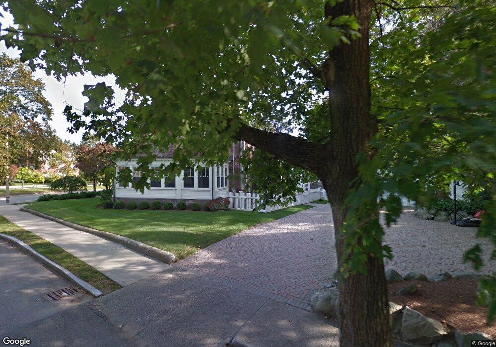 728 Commonwealth Ave, Newton, MA 02459 - photo 1