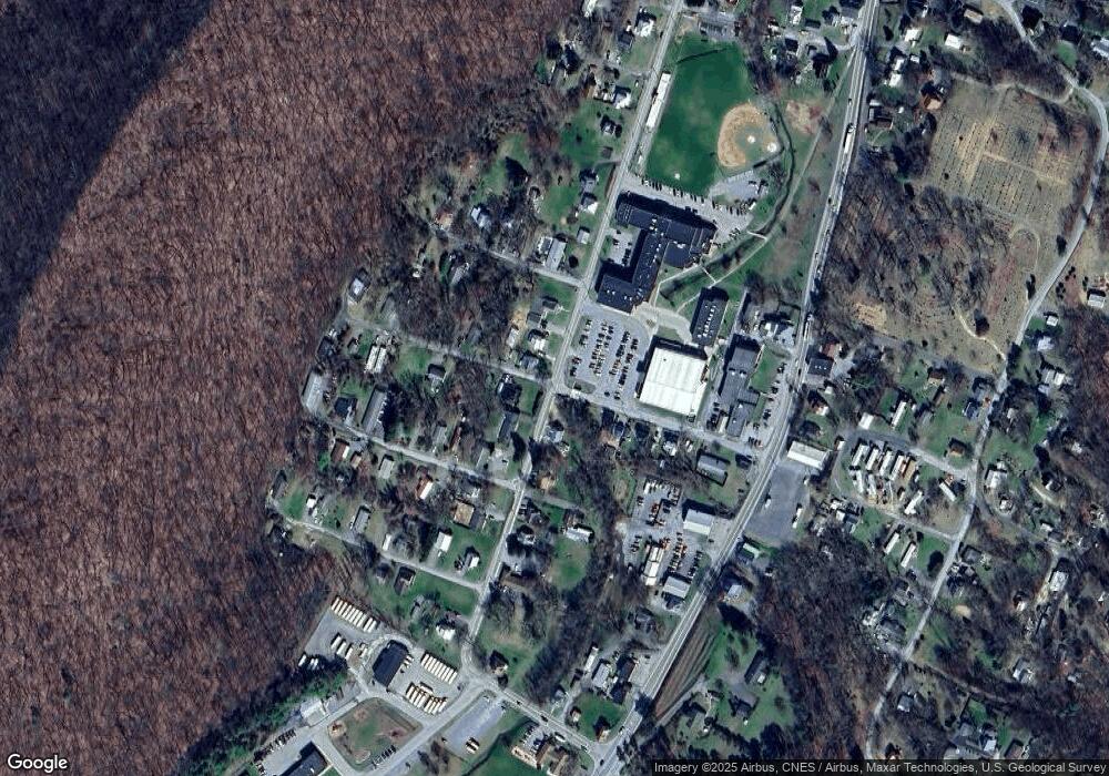 217 Concord Ave, Berkeley Springs, WV 25411 - photo 1