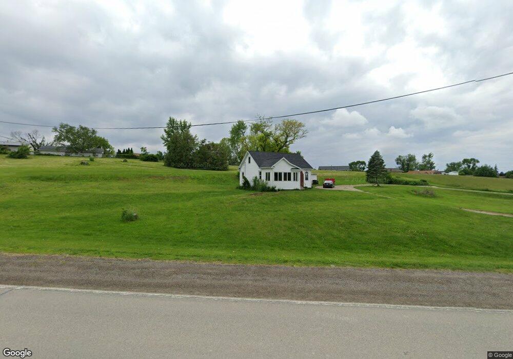 4607 F Ave NW, Cedar Rapids, IA 52405 - photo 1