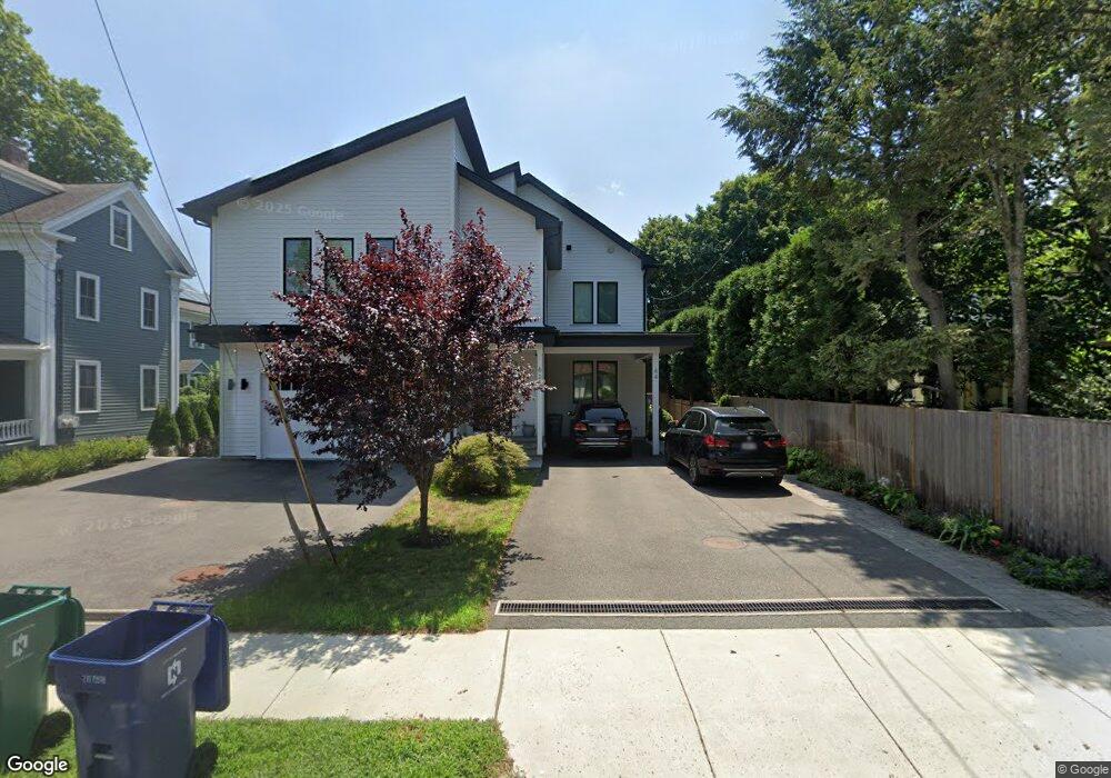 64 Auburn St unit 1, Newton, MA 02465 - photo 1