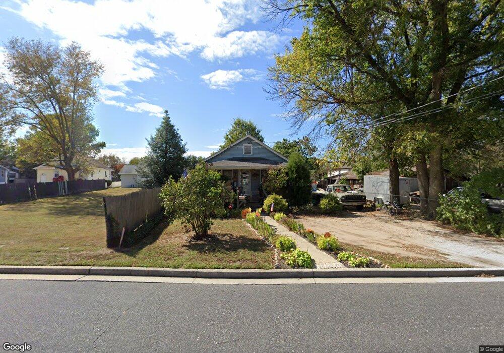 14 E Line St, Penns Grove, NJ 08069 - photo 1