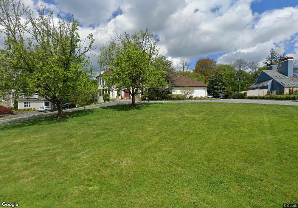 8 Tanglewood Rd, Pleasantville, NY 10570 - photo 1