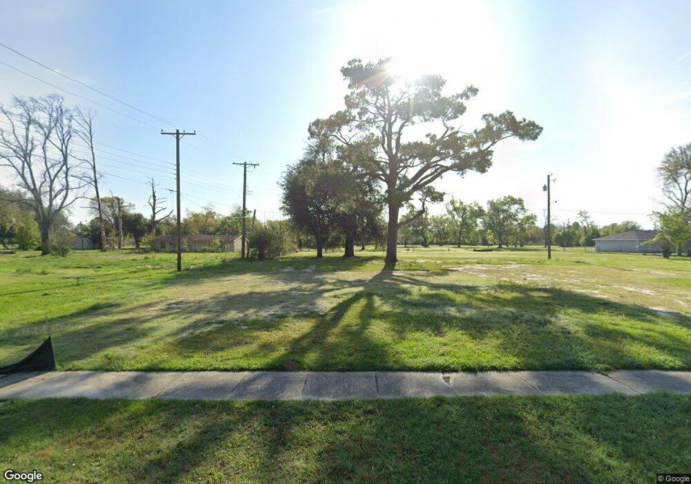 2607 General Moore Ave, Lake Charles, LA 70615 - photo 1