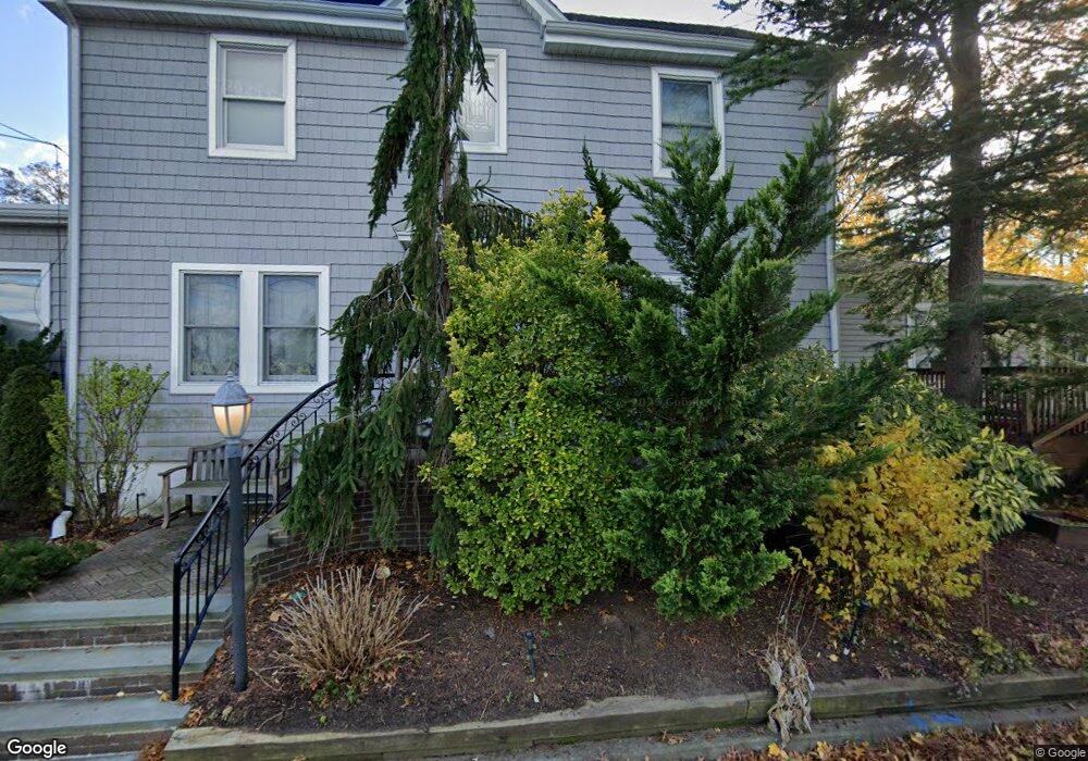 377 Woodmere Blvd, Woodmere, NY 11598 - photo 1