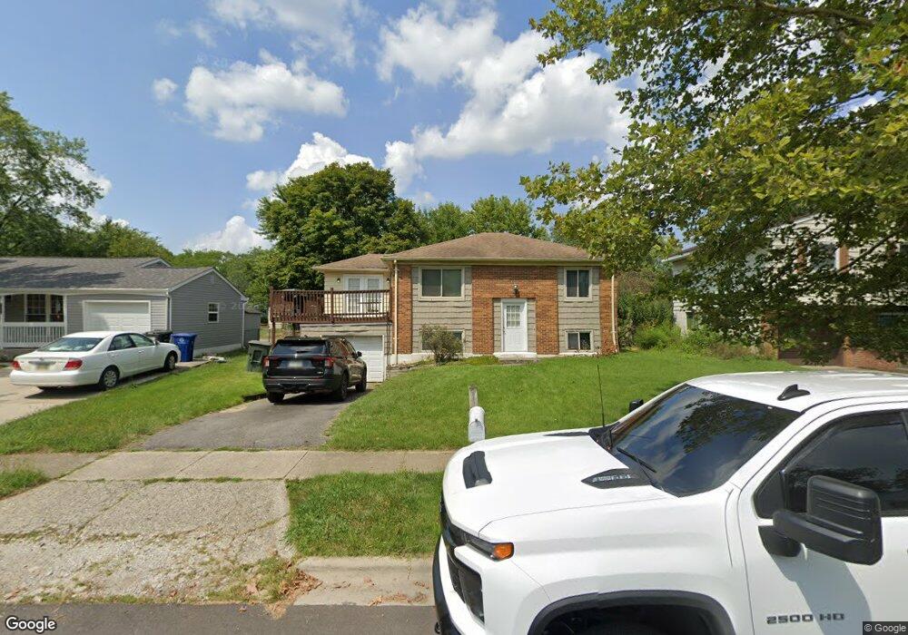 1597 Fall Brook Rd, Columbus, OH 43223 - photo 1