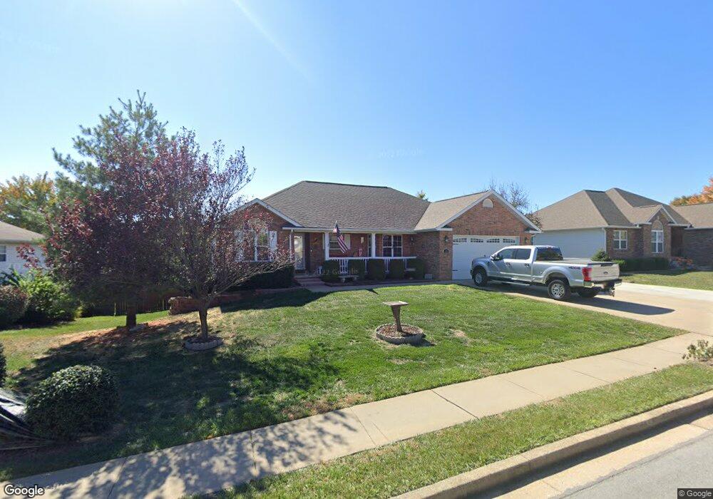1102 Highland Dr, Rolla, MO 65401 - photo 1