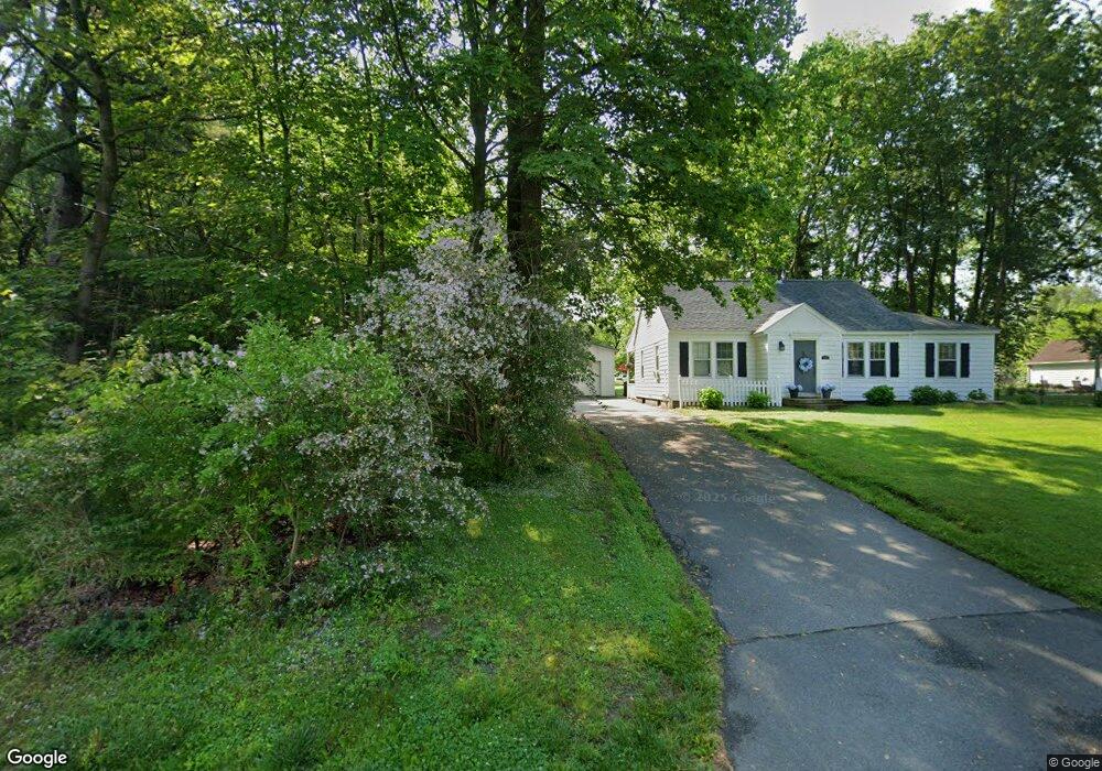 1046 Mohawk Rd, Schenectady, NY 12309 - photo 1