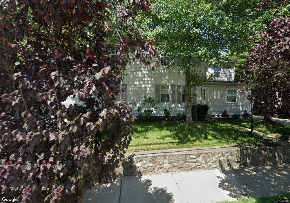 161 Bedford Rd unit 1, Woburn, MA 01801 - photo 1