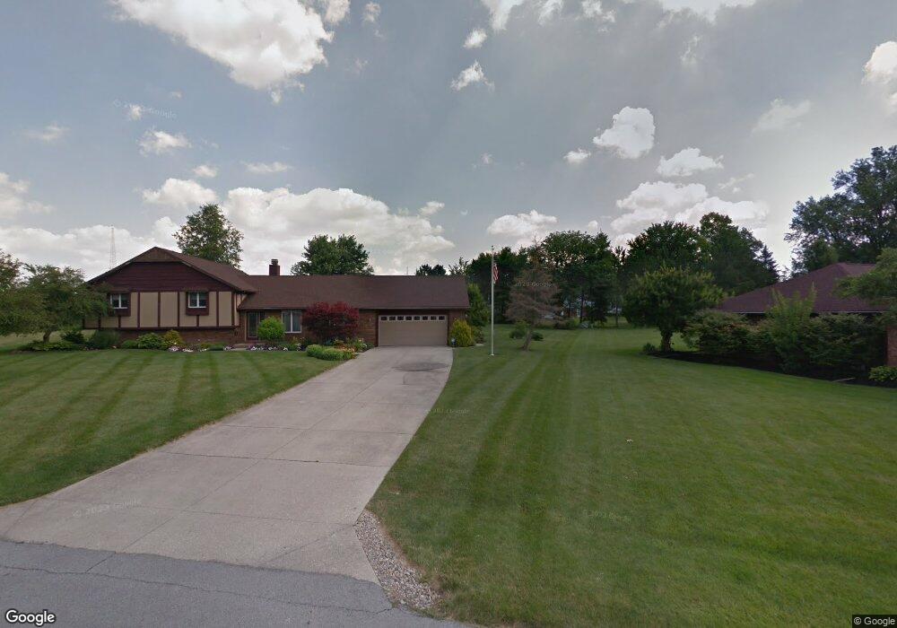 112 Caribou Cir, Lima, OH 45806 - photo 1