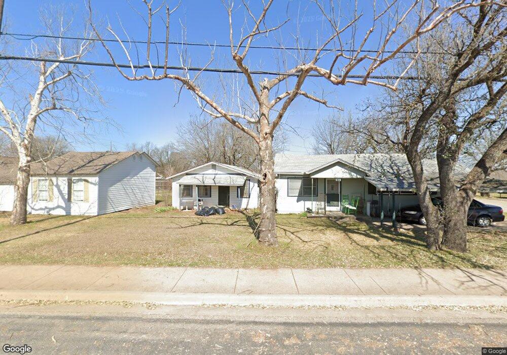 1328 Country Club Rd, Cleburne, TX 76033 - photo 1