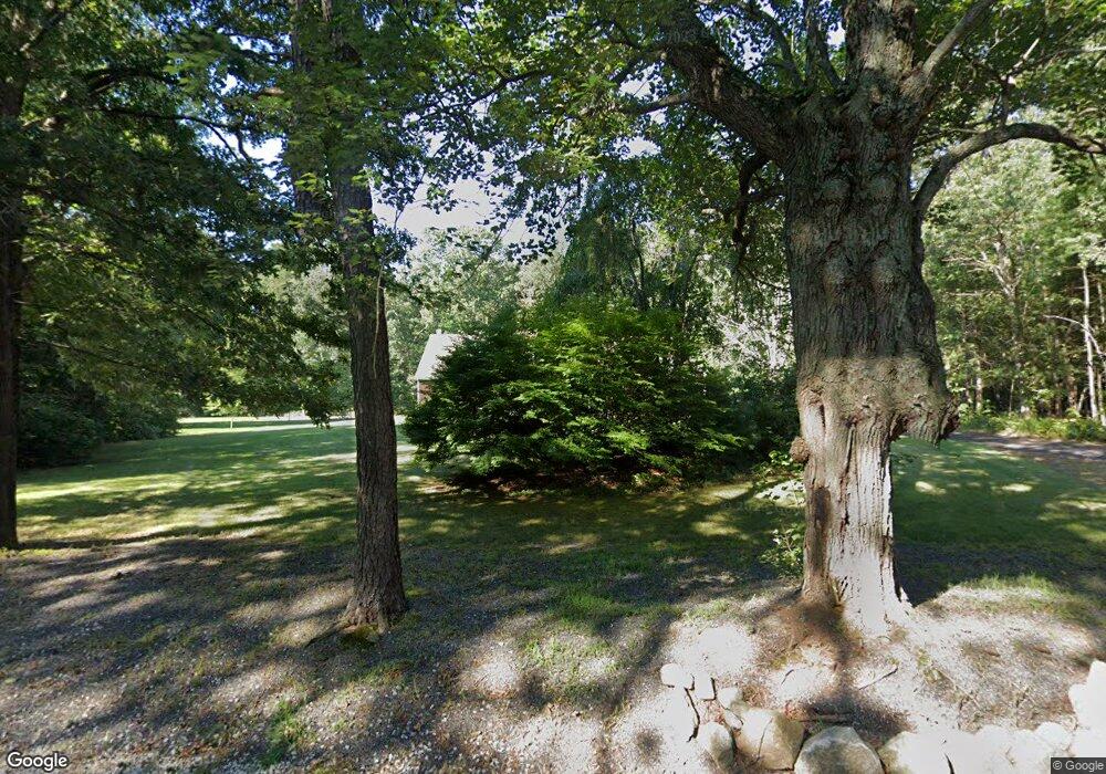 25 Bates St, Mendon, MA 01756 - photo 1