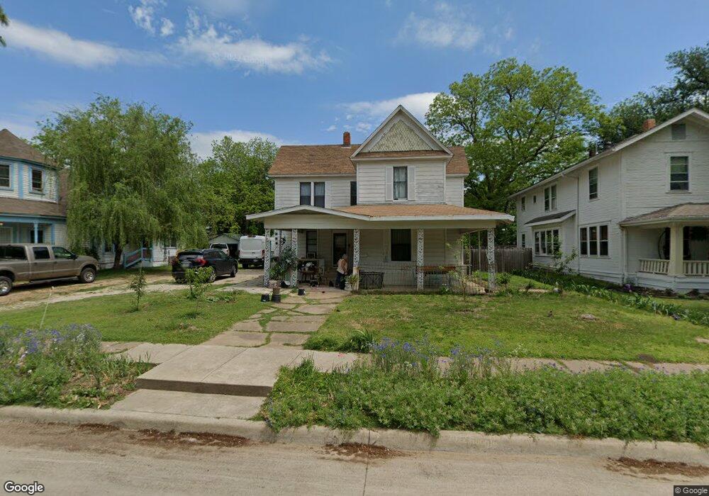 608 N Dallas St, Ennis, TX 75119 - photo 1