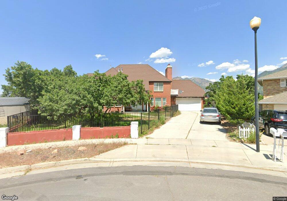 2045 Leonard Cir, Sandy, UT 84093 - photo 1