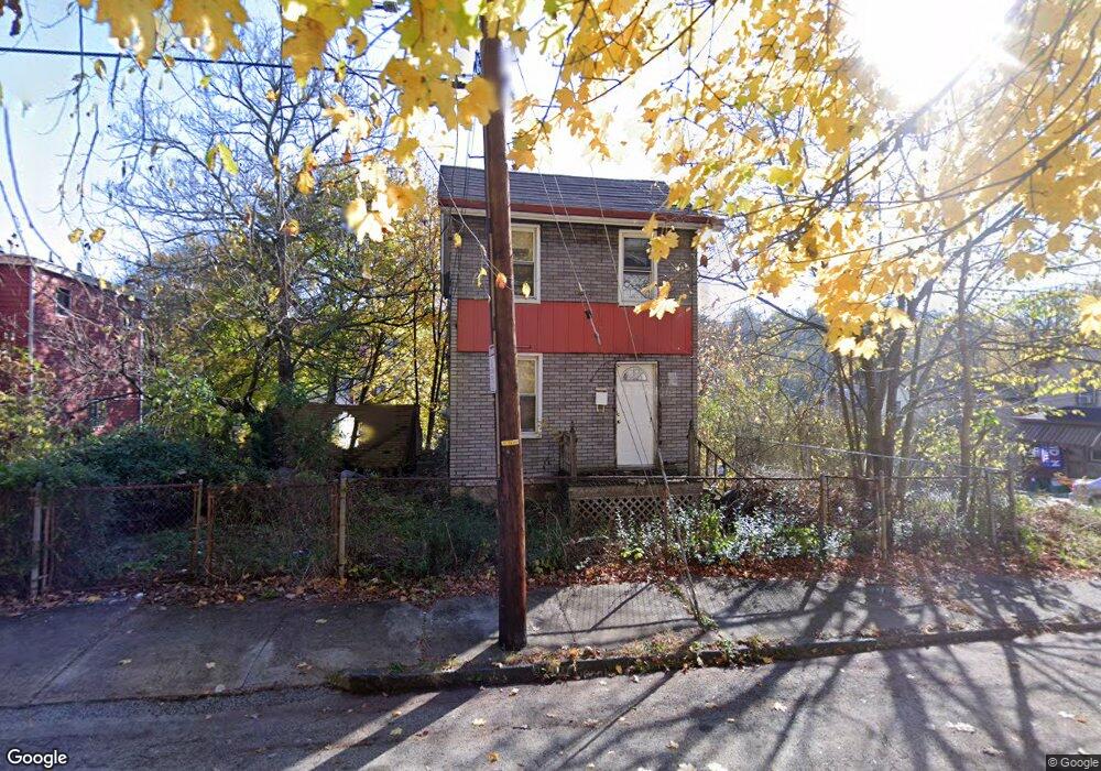 1302 Hunter St, Pittsburgh, PA 15221 - photo 1