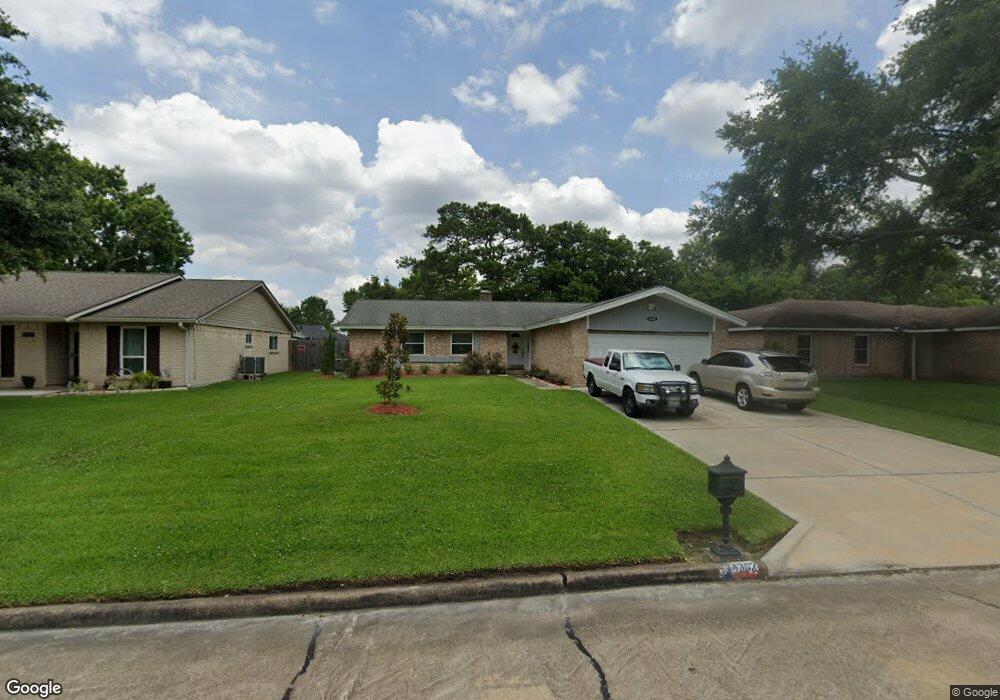 4302 Saffron Ln, Friendswood, TX 77546 - photo 1