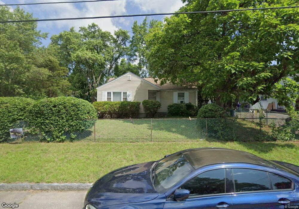 26 Cheyenne Rd, Springfield, MA 01109 - photo 1