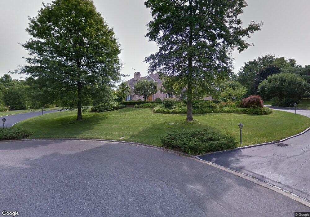 34 Stirrup Dr, Glen Head, NY 11545 - photo 1