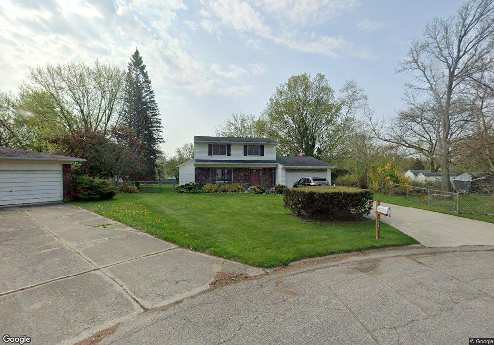 4461 Wickfield Cir, Flint, MI 48507 - photo 1