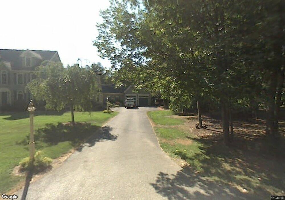 7 Mankill Brook Rd, Plaistow, NH 03865 - photo 1