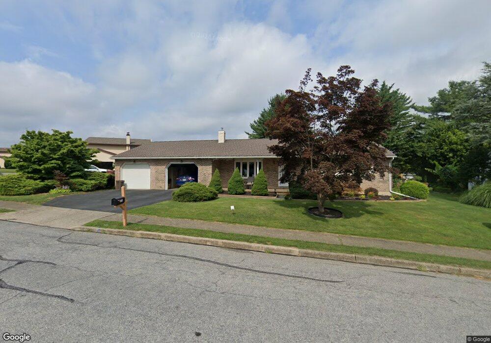 1733 Michael Dr, Whitehall, PA 18052 - photo 1