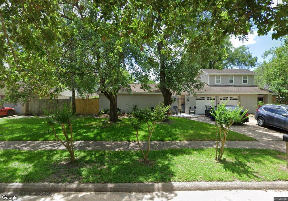 508 Belmont Dr, Friendswood, TX 77546 - photo 1