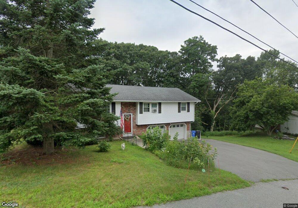 21 Peacedale Rd, Cumberland, RI 02864 - photo 1