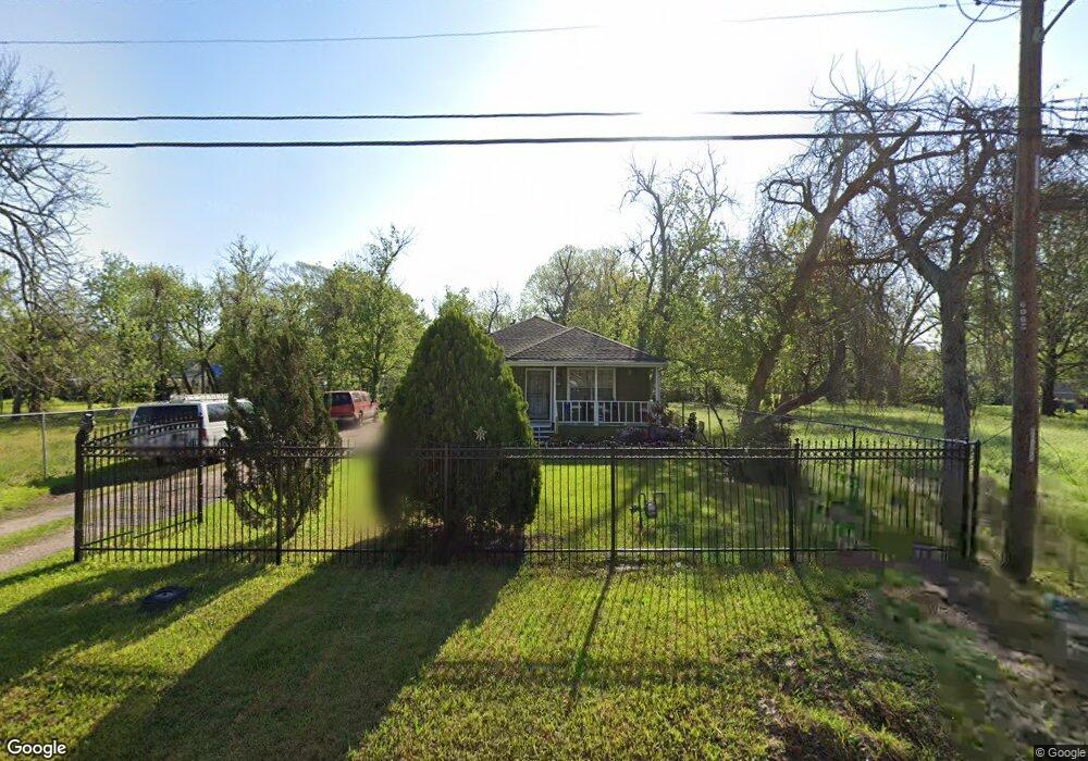 6928 Shotwell St, Houston, TX 77028 - photo 1