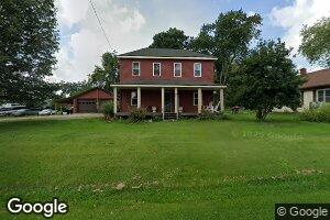 309 S 4th St, Edwardsport, IN 47528