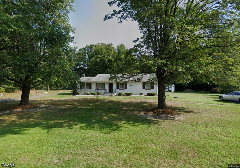 10282 Jamestown Rd, Ashland, VA 23005 - photo 1