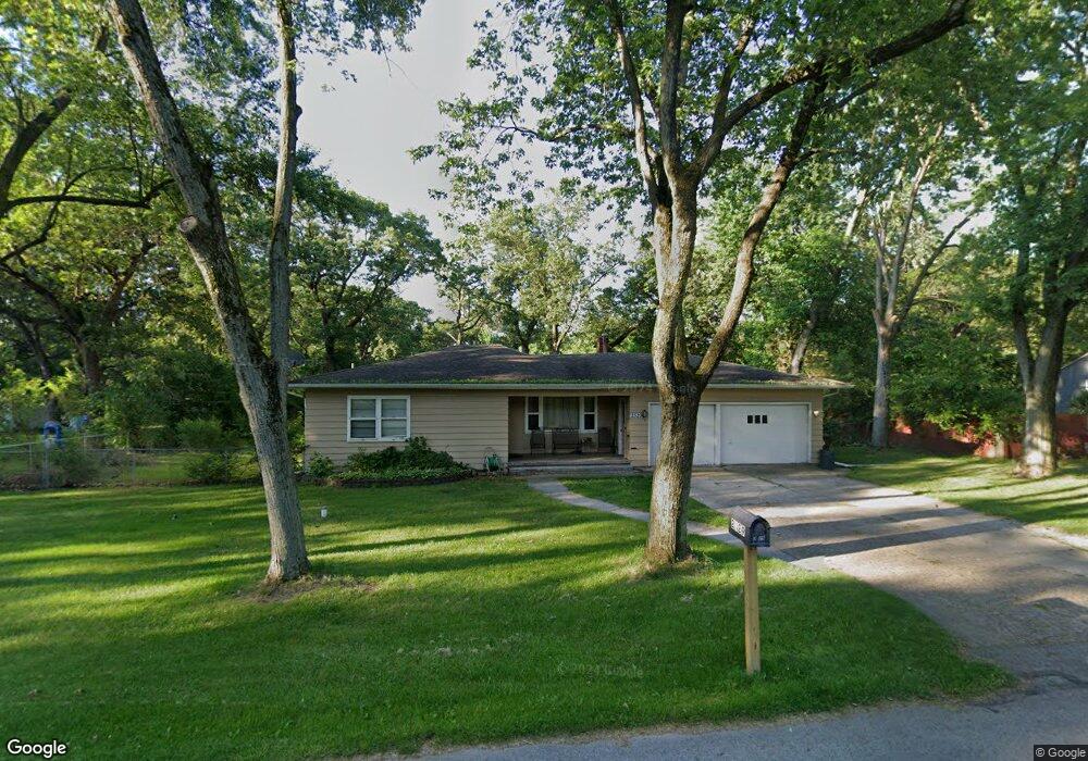 2529 Crest Rd, Gary, IN 46408 - photo 1