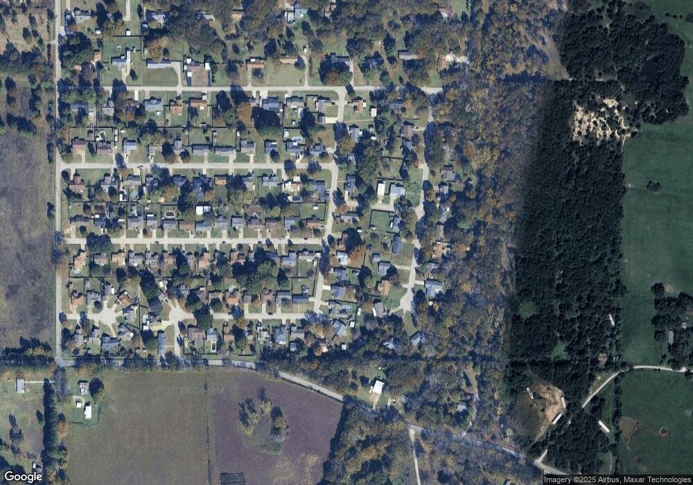 352 Beaumont Dr, Ardmore, OK 73401 - photo 1