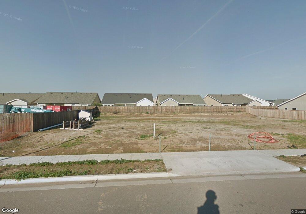 6834 E Fountain Way, Fresno, CA 93727 - photo 1