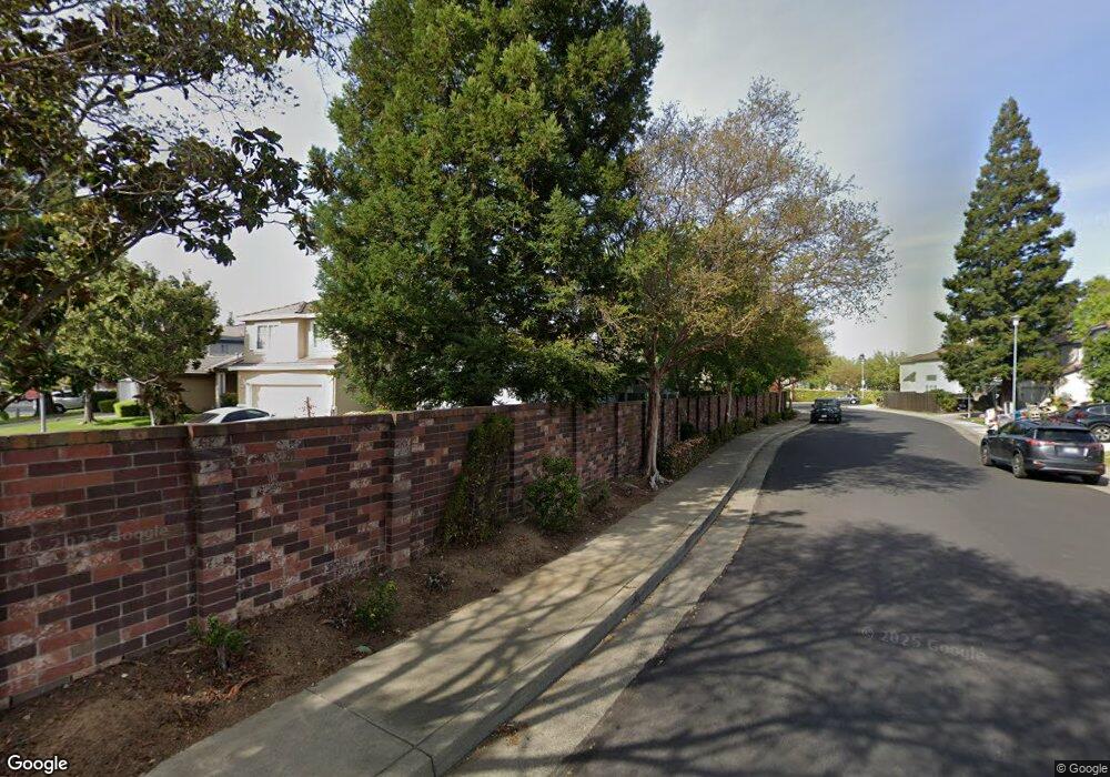 8779 White Cedar Ln, Elk Grove, CA 95758 - photo 1