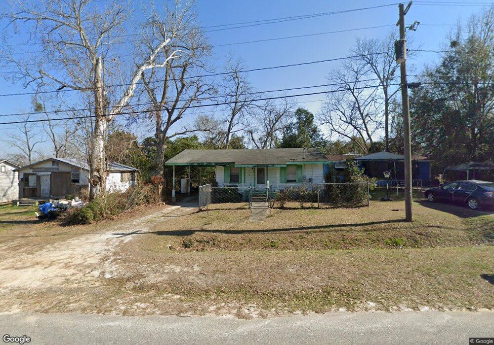 20 N Decatur Ave, Mc Rae Helena, GA 31037 - photo 1
