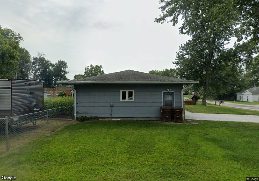 621 Maxwell St, Maxwell, IA 50161 - photo 1