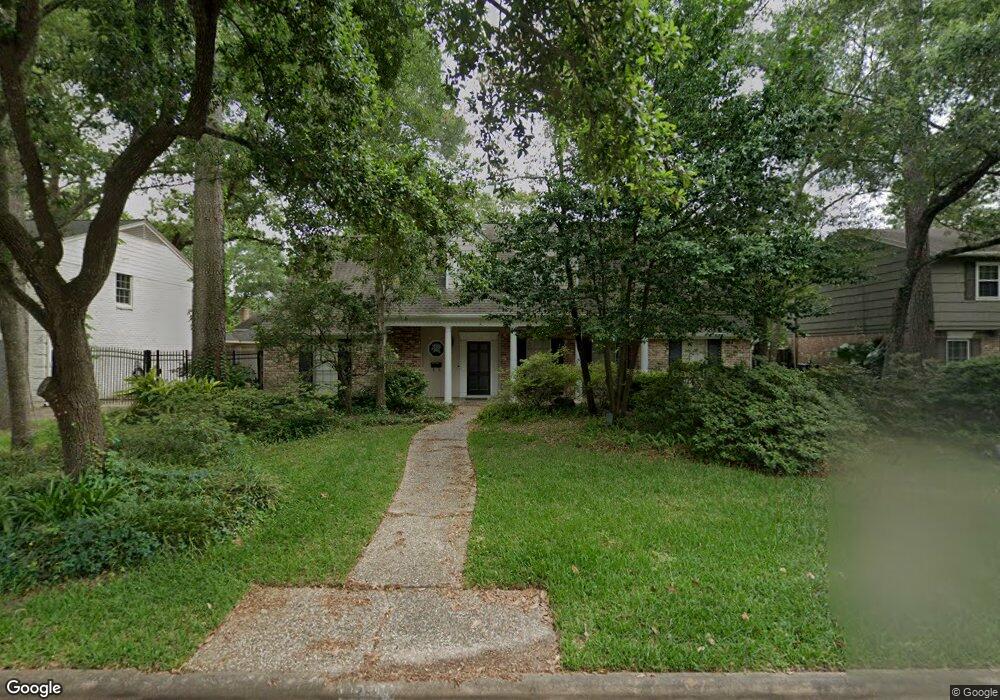 13511 Barryknoll Ln, Houston, TX 77079 - photo 1