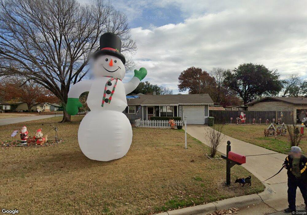 428 Anderson Dr, Hurst, TX 76053 - photo 1