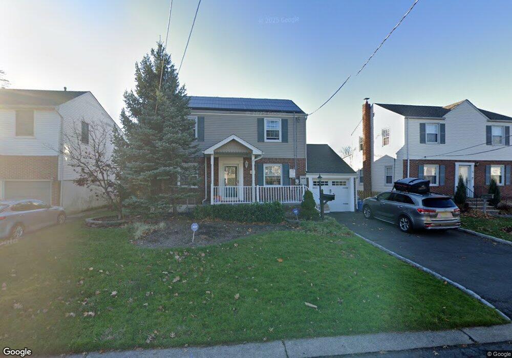 64 Hillcrest Dr, Dumont, NJ 07628 - photo 1