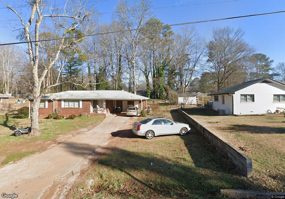 1516 Pine Cir, Austell, GA 30168 - photo 1