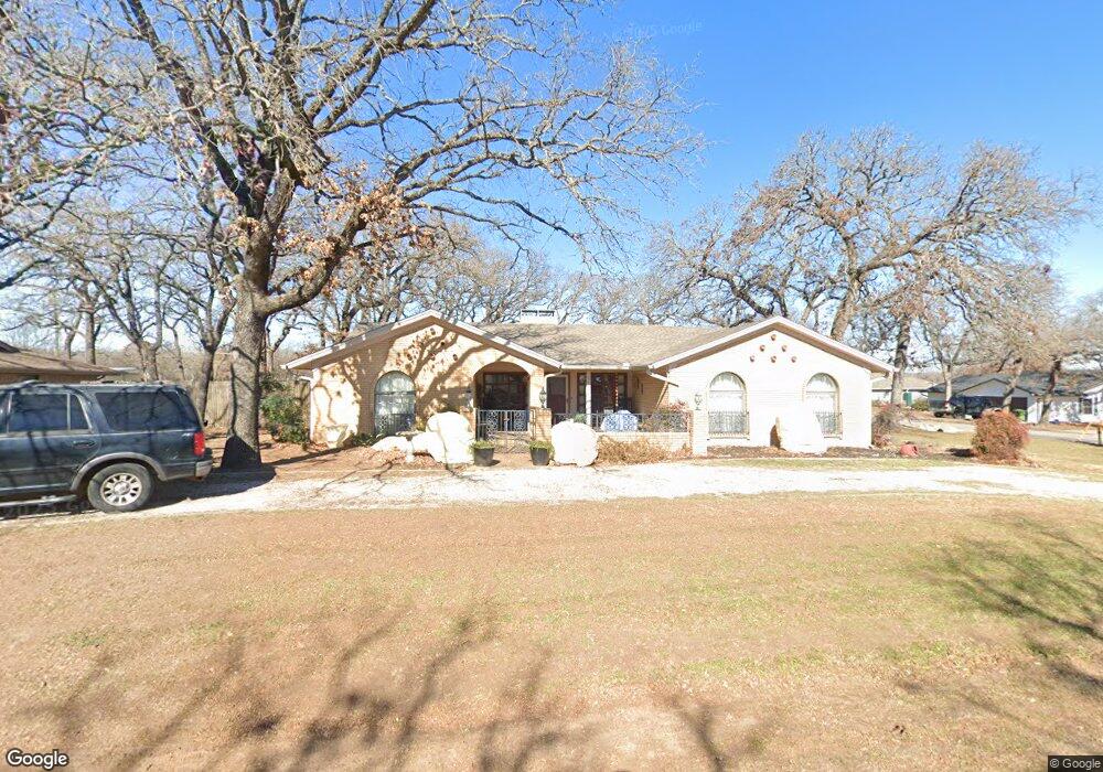 5206 N Highland Dr, Granbury, TX 76049 - photo 1